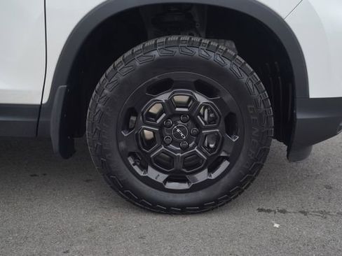 Used 2025 Honda Ridgeline Sport+ image 41