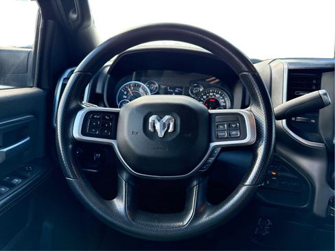 Used 2021 RAM 3500 Big Horn image 16