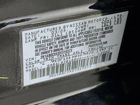 Used 2025 Nissan Sentra SV image 12