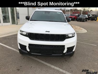 New 2025 Jeep Grand Cherokee L Altitude