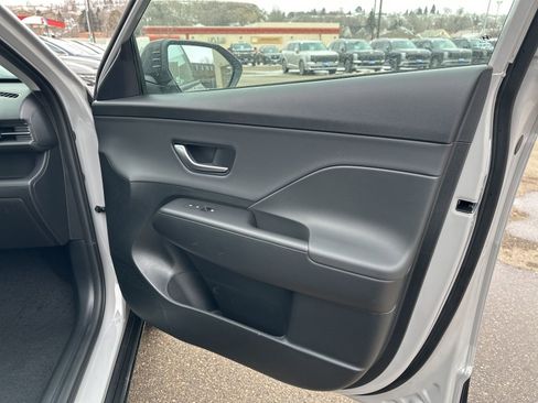 New 2026 Hyundai Kona SEL Premium image 33