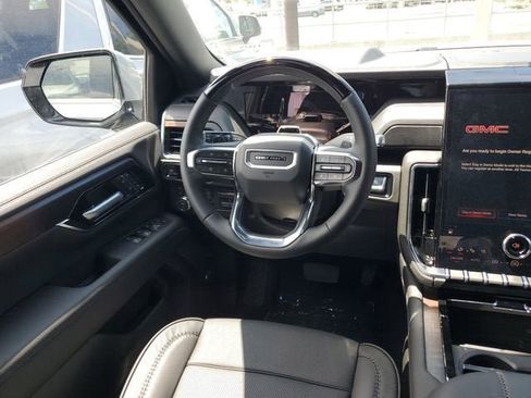 New 2026 GMC Yukon XL Denali AWD/4WD image 13