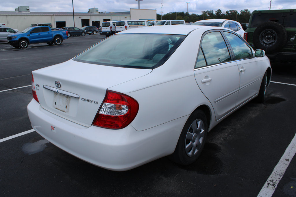 Used 2002 Toyota Camry LE FWD image 4