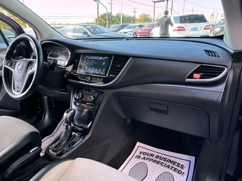 Used 2019 Buick Encore Preferred image 41