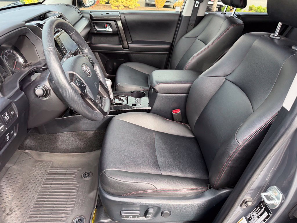 Used 2024 Toyota 4Runner TRD Off-Road Premium w/ Off Road Premium Plus Package AWD/4WD image 13