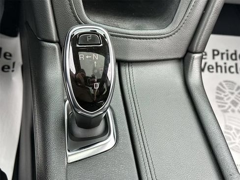 Used 2019 Cadillac XT5 Luxury AWD/4WD image 16