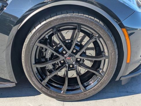 Used 2019 Chevrolet Corvette Grand Sport w/ Carbon Flash Badge Package image 9