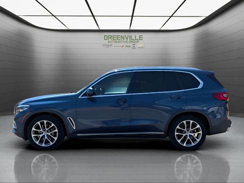 Used 2019 BMW X5 xDrive40i w/ Premium Package 2 image 2