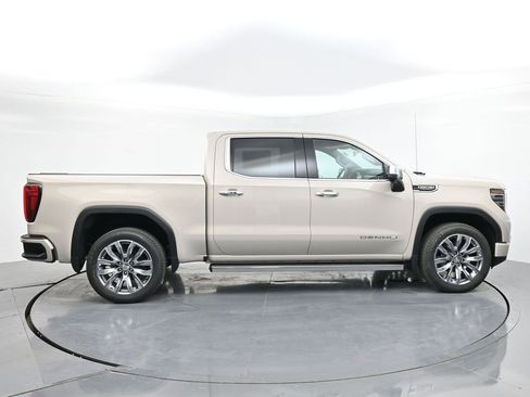 New 2026 GMC Sierra 1500 Denali w/ Denali Reserve Package image 6