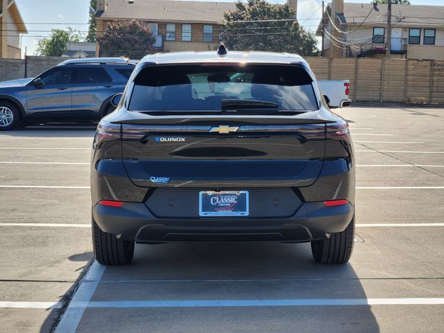 Used 2025 Chevrolet Equinox EV LT FWD image 12