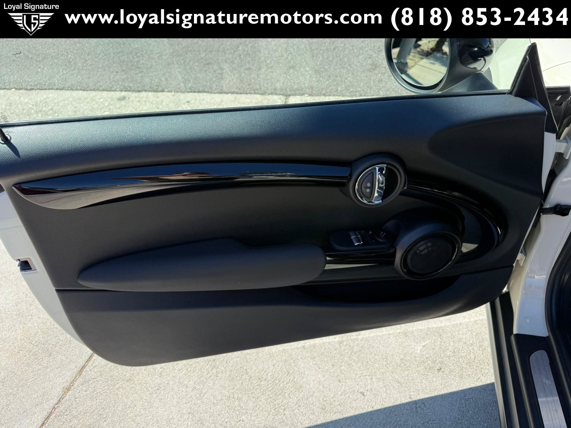 Used 2019 MINI Cooper S w/ Premium Package FWD image 15