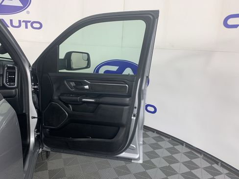 Used 2025 RAM 1500 Laramie AWD/4WD image 37