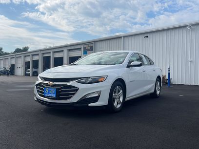 Used 2024 Chevrolet Malibu LT