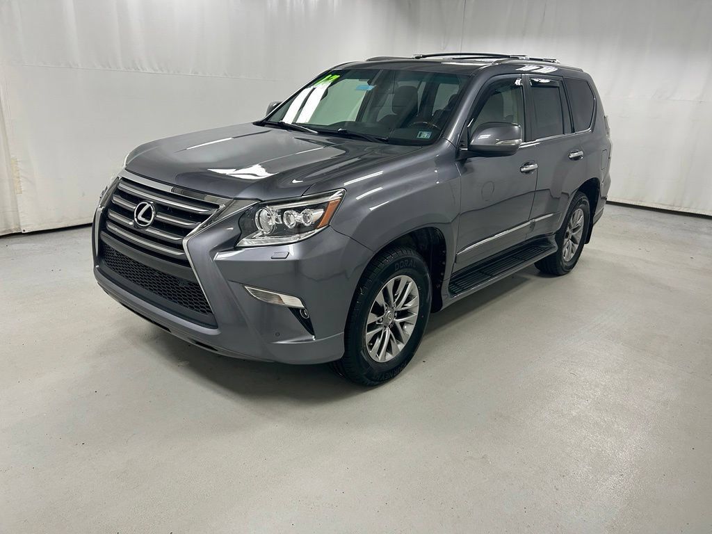 Used 2017 Lexus GX 460 Luxury w/ Preferred Accessory Package AWD/4WD image 2