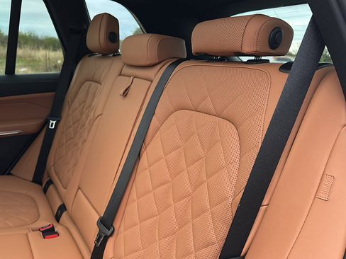 Certified 2025 BMW X5 xDrive40i w/ M Sport Package image 19