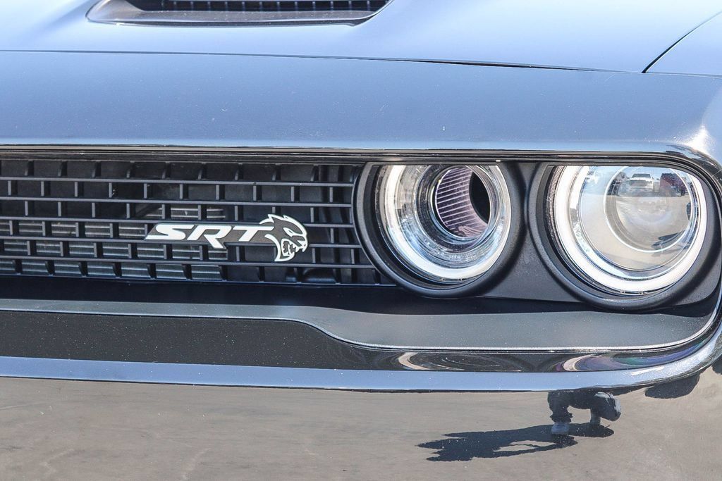 Used 2023 Dodge Challenger SRT Hellcat RWD image 5