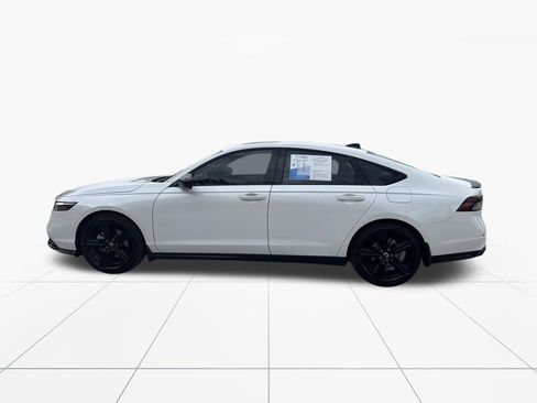 Used 2025 Honda Accord Sport image 5