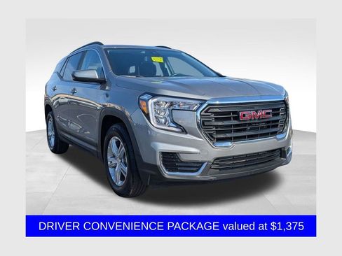 Used 2024 GMC Terrain SLE w/ Driver Convenience Package image 1
