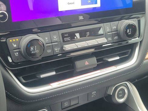 New 2026 Toyota Grand Highlander Platinum image 23