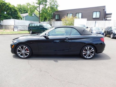 Used 2015 BMW 228i xDrive Convertible AWD/4WD image 23