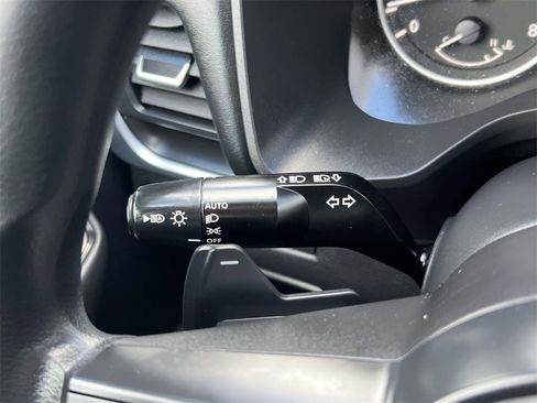 Certified 2023 Nissan Rogue S image 24