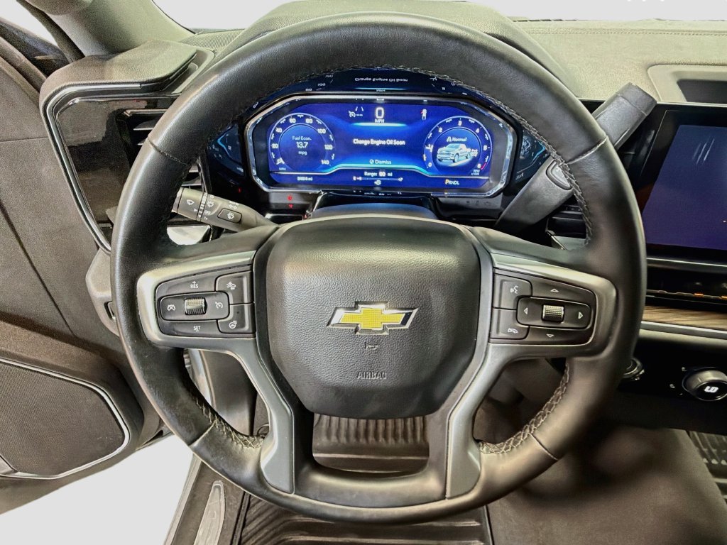 Used 2023 Chevrolet Silverado 1500 LT AWD/4WD image 13