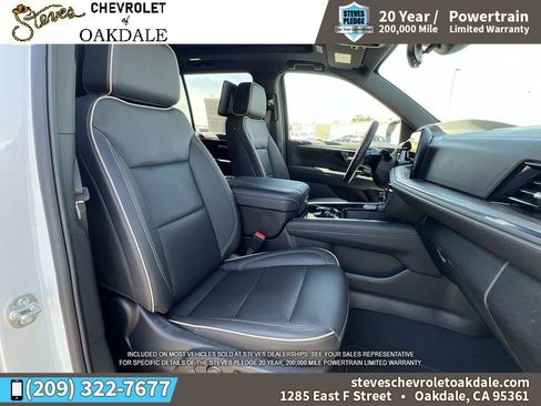 Used 2025 Chevrolet Tahoe Premier AWD/4WD image 33