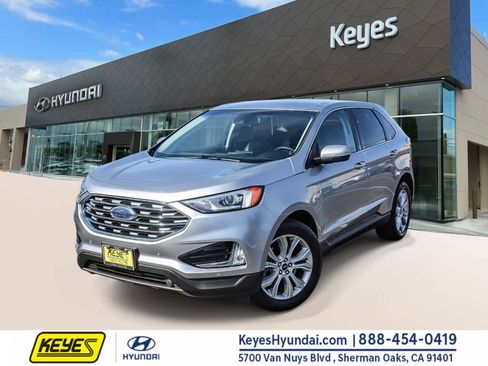 Used 2022 Ford Edge Titanium image 1
