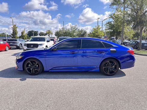 Used 2022 Honda Accord Sport image 3