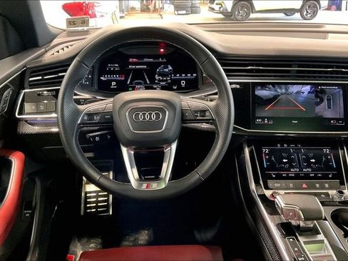 Certified 2022 Audi SQ8 Premium Plus image 5