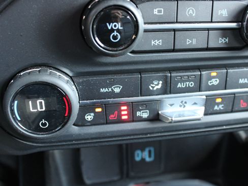 Used 2021 Ford Bronco First Edition AWD/4WD image 29