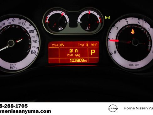 Used 2015 FIAT 500L Easy FWD image 8