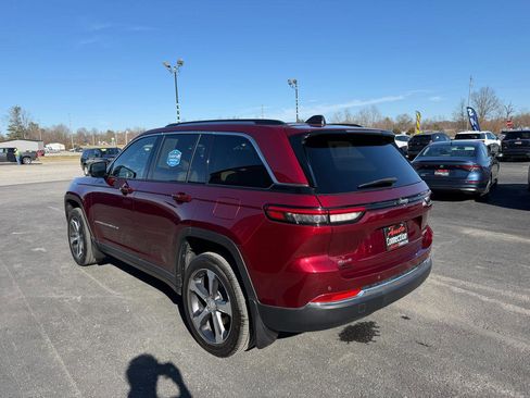 Used 2023 Jeep Grand Cherokee Limited w/ Trailer Tow Prep Group (B) image 6