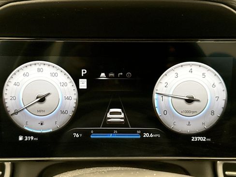 Used 2025 Hyundai Elantra SEL FWD image 9