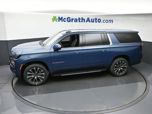 New 2025 Chevrolet Suburban High Country image 21