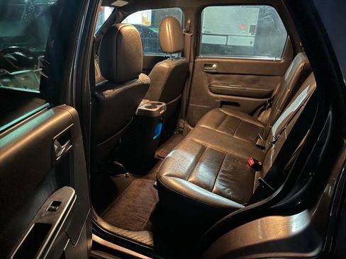 Used 2010 Ford Escape Limited FWD image 23