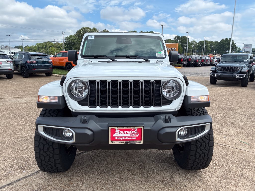 New 2026 Jeep Gladiator Sport AWD/4WD image 9