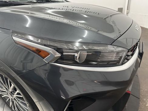 Used 2024 Kia Forte GT-Line w/ GT-Line Premium Package FWD image 10