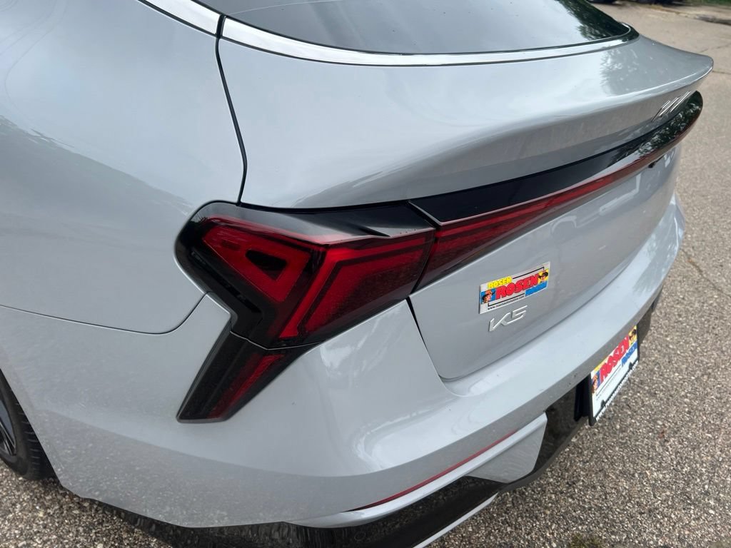 Certified 2025 Kia K5 GT-Line AWD/4WD image 34