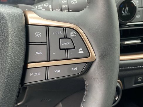 Certified 2026 Toyota Grand Highlander AWD Hybrid image 29