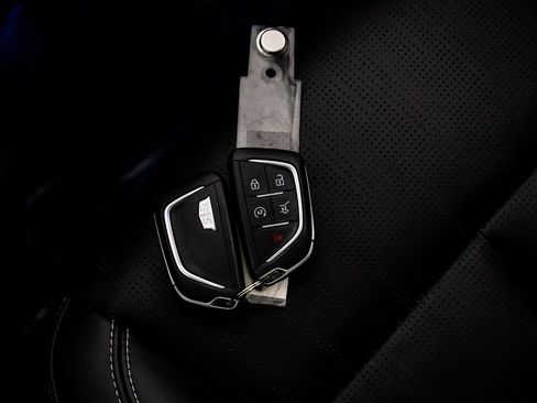 Used 2024 Cadillac Lyriq Luxury w/ LPO, Floor Liner Package image 60