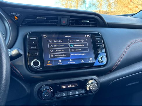 Used 2021 Nissan Kicks SR image 6