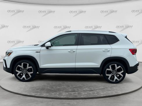 Used 2022 Volkswagen Taos SEL AWD/4WD image 4