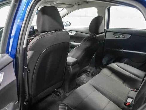 Used 2024 Kia Forte LXS w/ LXS Technology Package image 18