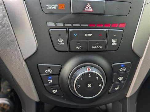 Used 2016 Hyundai Santa Fe Sport FWD image 30