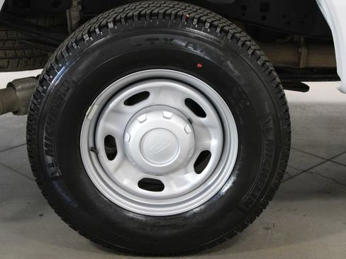 Used 2025 Ford F250 XL w/ FX4 Off-Road Package AWD/4WD image 16