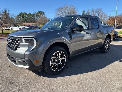 New 2026 Ford Maverick Lariat image 4