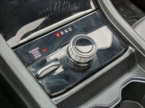 Used 2024 Jeep Grand Cherokee L Limited image 17