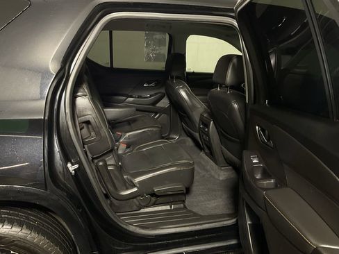 Used 2020 Chevrolet Traverse Premier w/ Redline Edition image 33