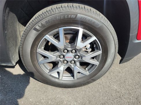 Used 2021 GMC Acadia SLE w/ Driver Convenience Package FWD image 6